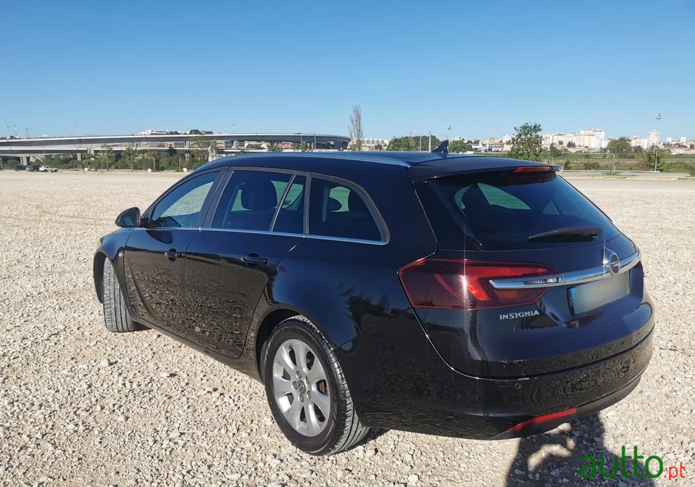 2016' Opel Insignia Sports Tourer photo #5
