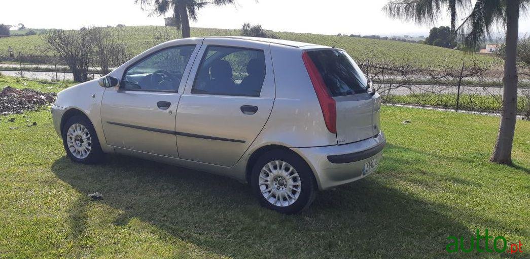 2000' Fiat Punto Hlx    Ver Video photo #3