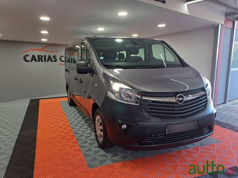 2019' Opel Vivaro photo #2