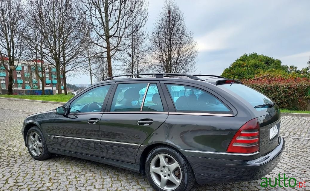 2001' Mercedes-Benz C-270 photo #4