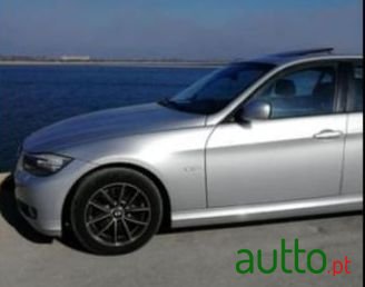 2010' BMW 320 photo #4