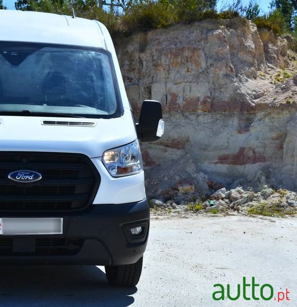 2022' Ford Transit 350 L2H3 Va Trend photo #4