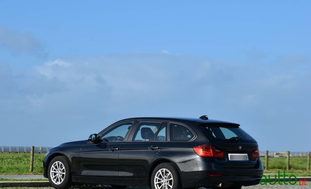 2016' BMW 318 D Touring Line Sport photo #3