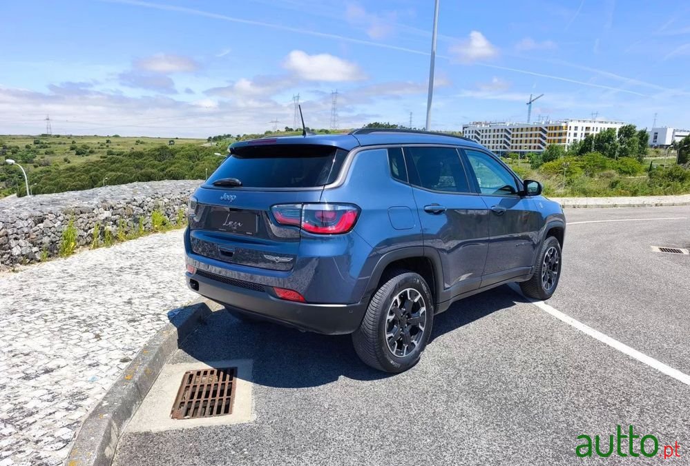 2020' Jeep Compass photo #4