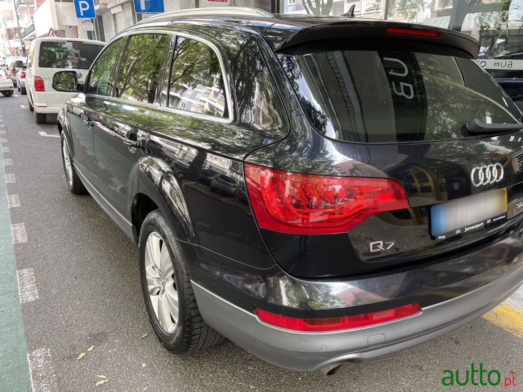 2009' Audi Q7 photo #6