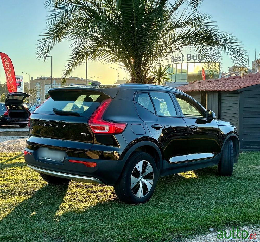 2020' Volvo Xc 40 photo #4