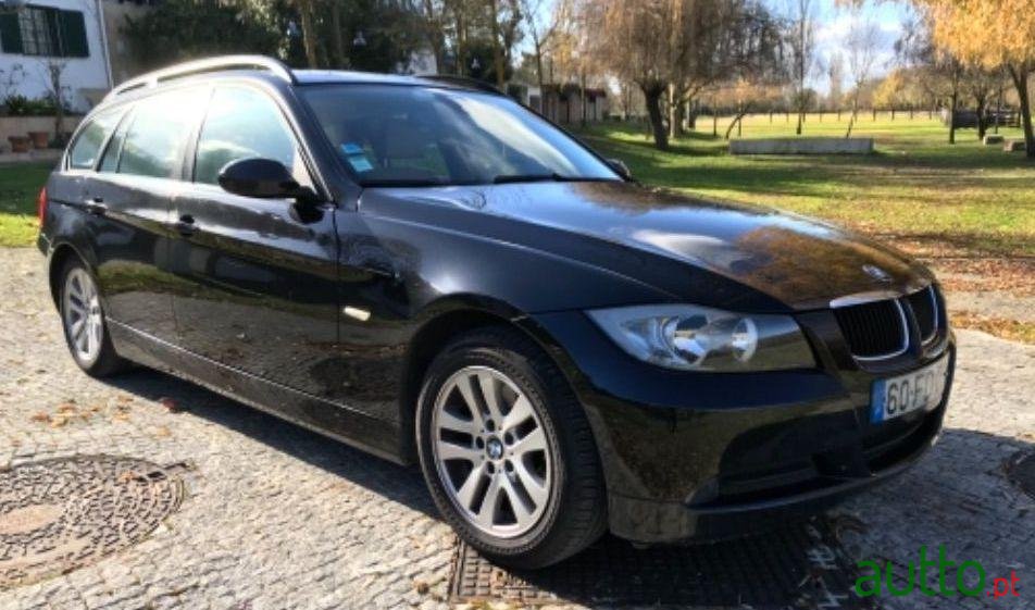 2008' BMW 320 Aa photo #4