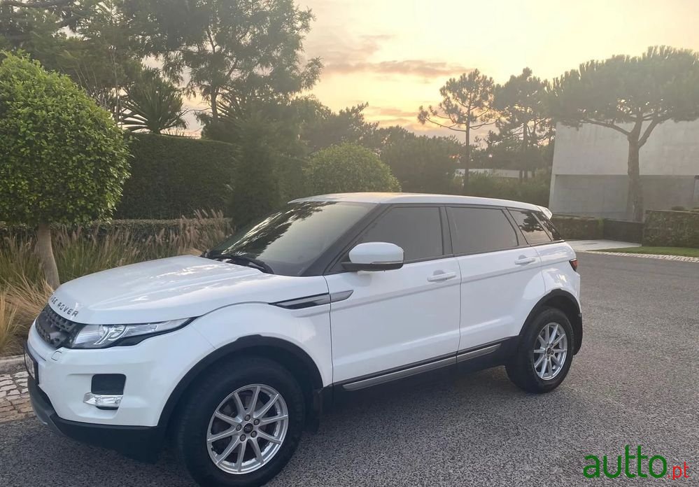 2013' Land Rover Range Rover Evoque photo #1