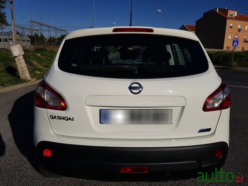 2012' Nissan Qashqai photo #5