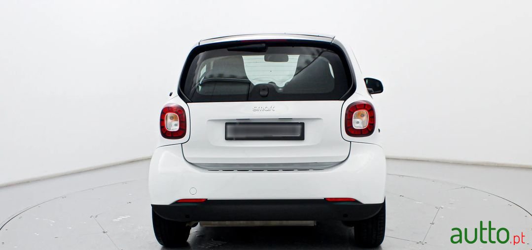 2019' Smart Fortwo photo #6