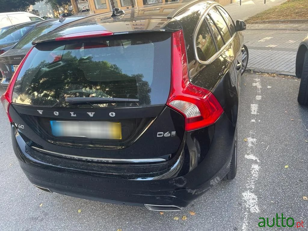 2016' Volvo V60 photo #4