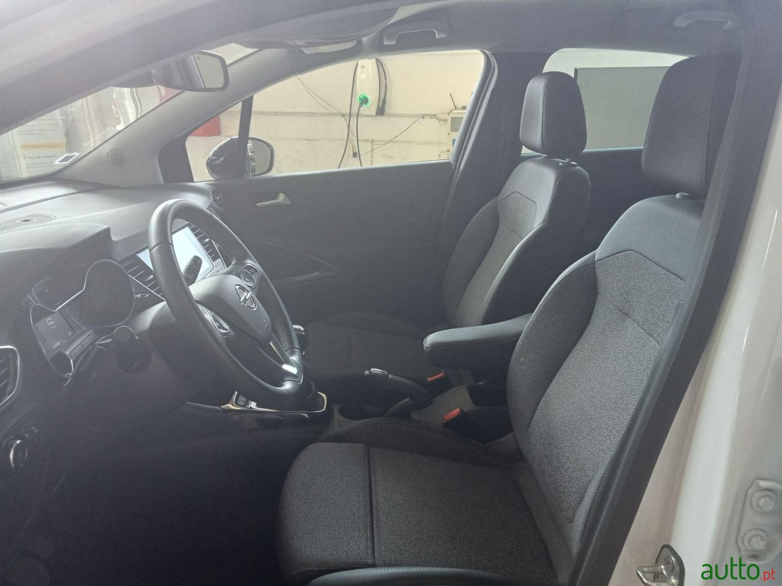 2022' Opel Crossland photo #6