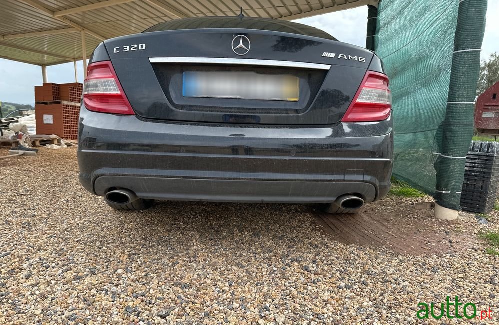 2007' Mercedes-Benz Classe C photo #4