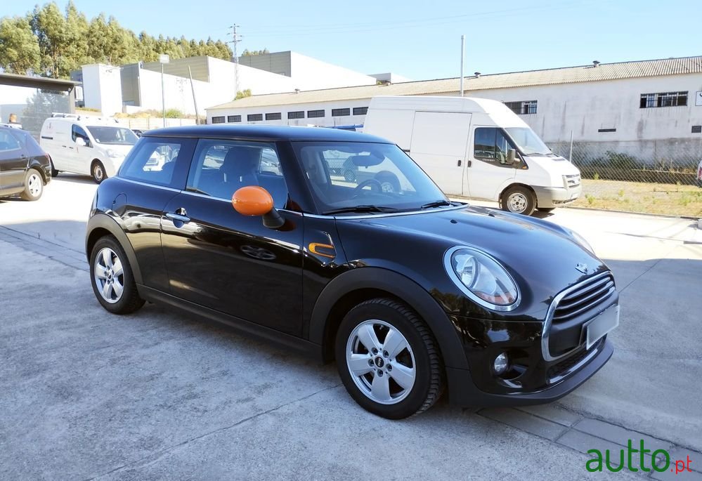 2018' MINI One First photo #1