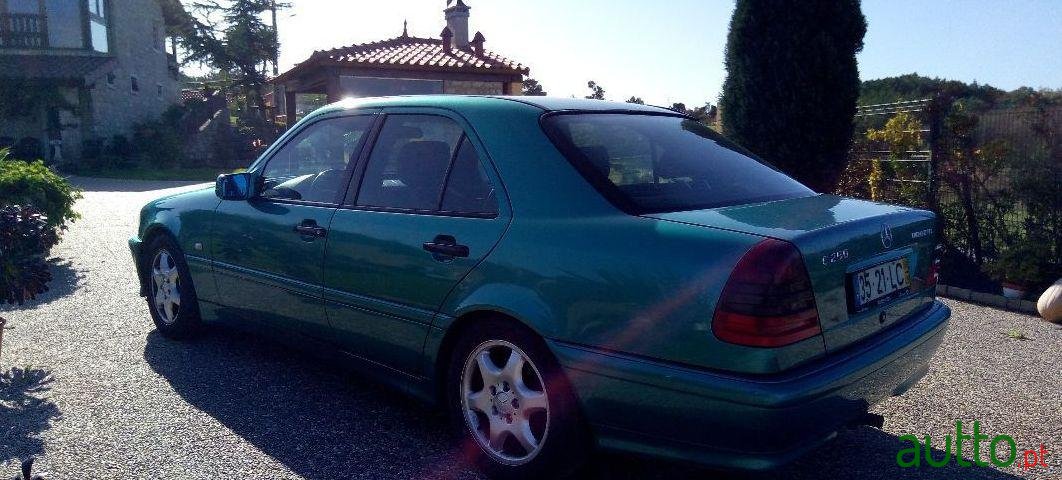 1998' Mercedes-Benz C-250 photo #2