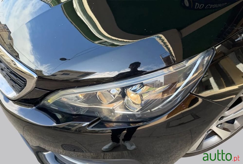 2018' Peugeot 308 Sw photo #6