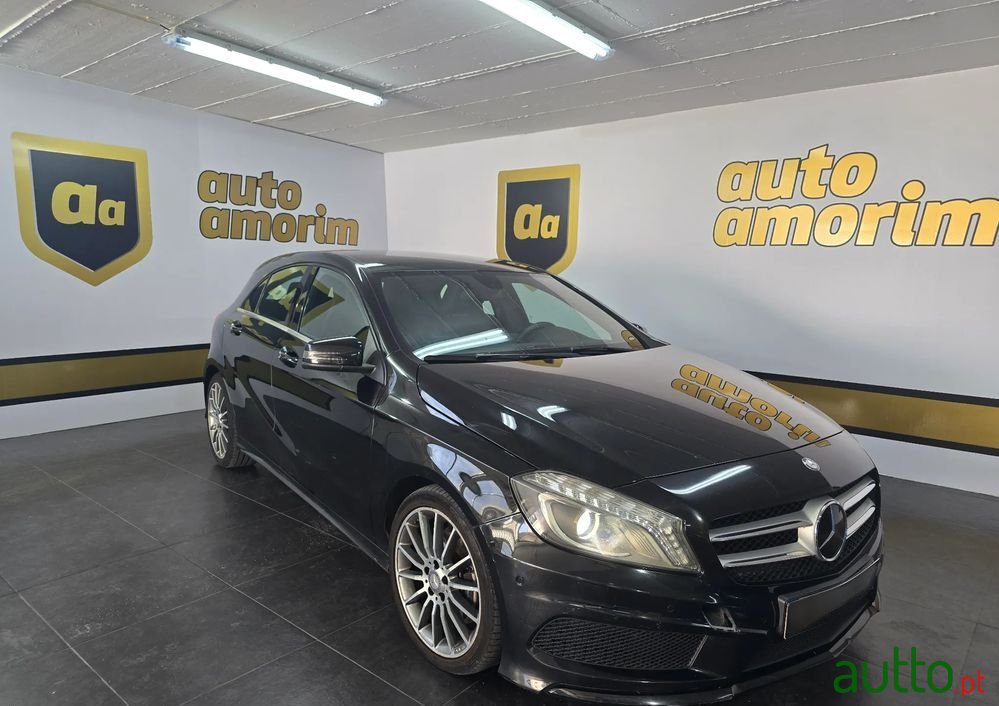 2015' Mercedes-Benz Classe A photo #1