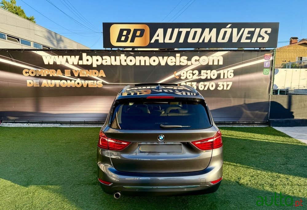 2016' BMW Série 2 D Line Luxury Auto photo #4