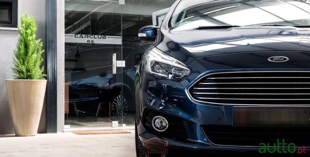 2019' Ford S-Max photo #3