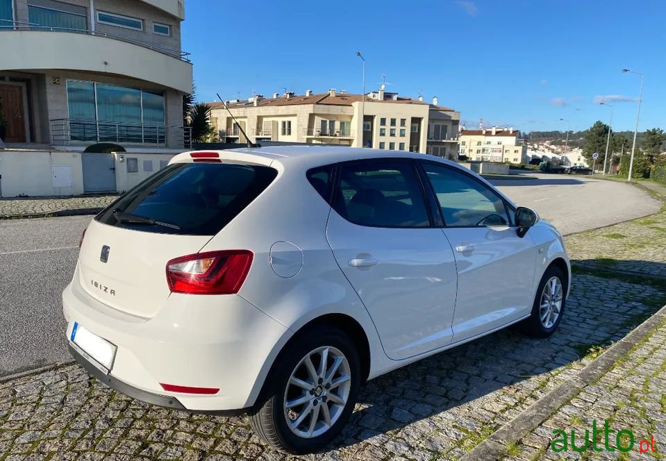 2016' SEAT Ibiza photo #3