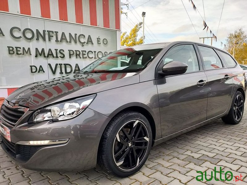 2016' Peugeot 308 Sw photo #1