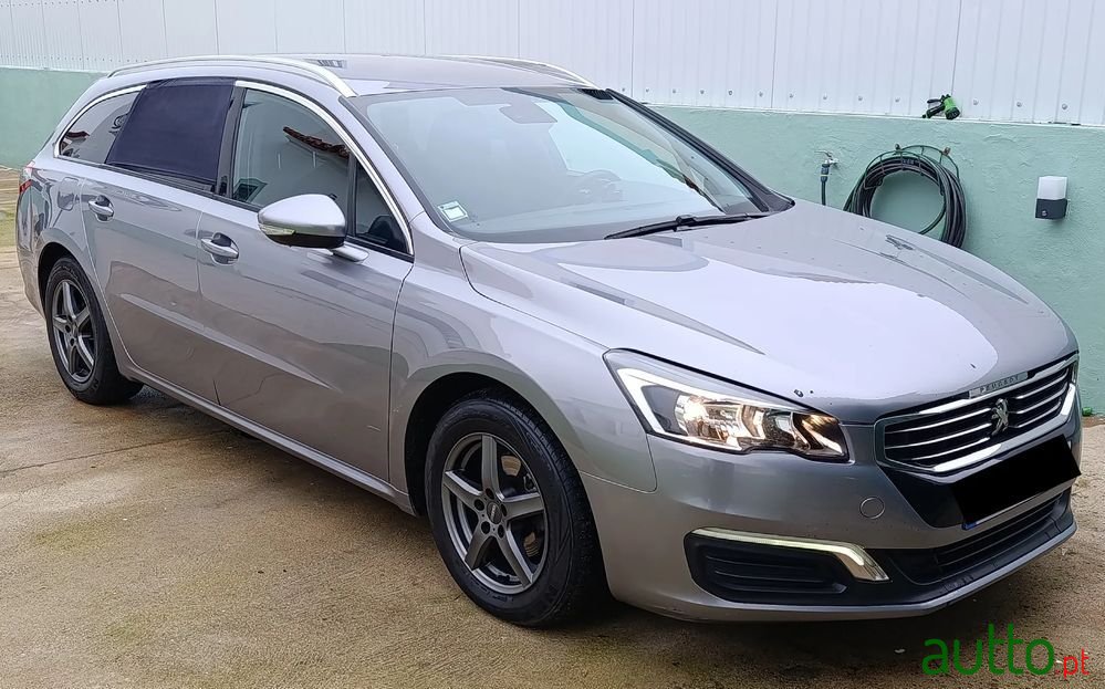 2017' Peugeot 508 Sw photo #3