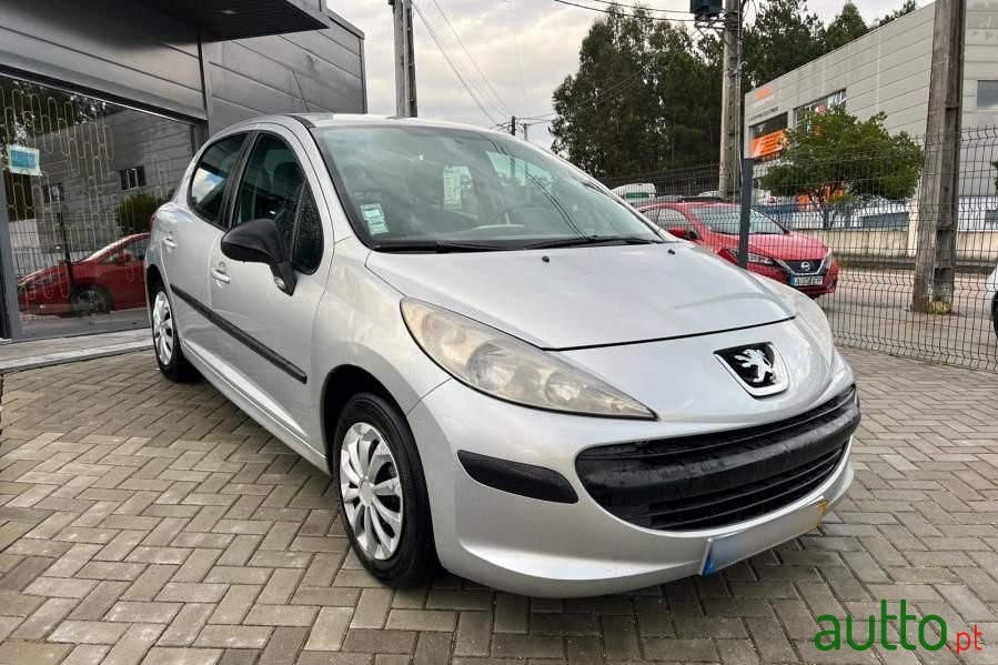 2007' Peugeot 207 1.4 16V Open photo #4