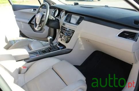 2015' Peugeot 508 Sw photo #5