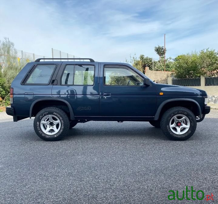 1991' Nissan Terrano photo #3