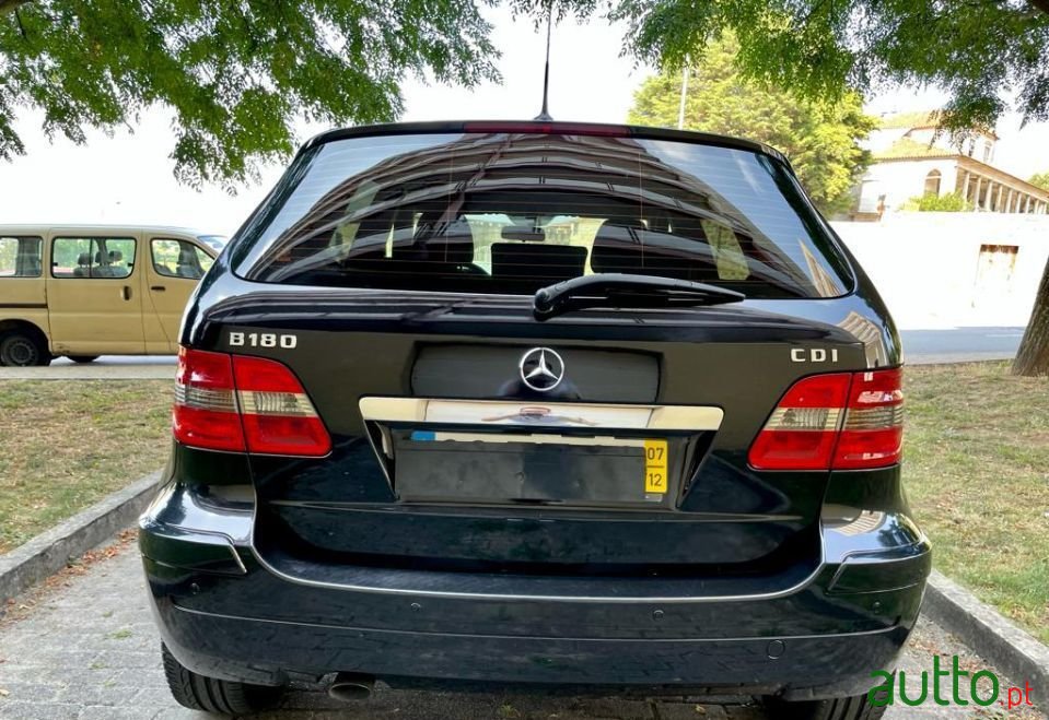 2007' Mercedes-Benz B-180 photo #3