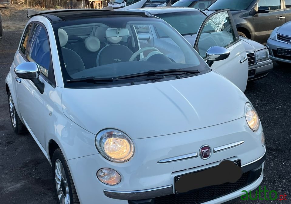 2015' Fiat 500C photo #5