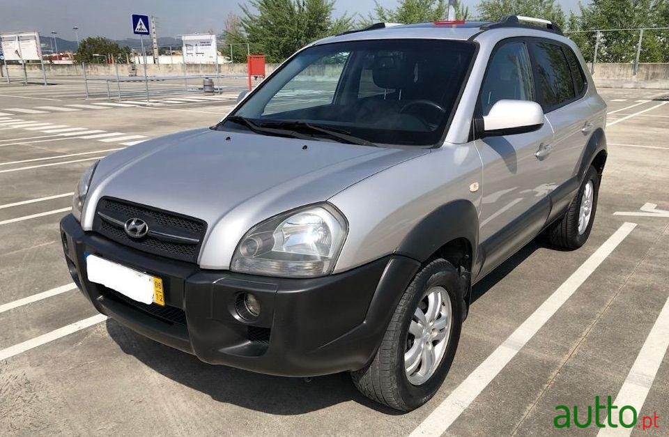 2006' Hyundai Tucson 2.0 Crdi Exclusive photo #3