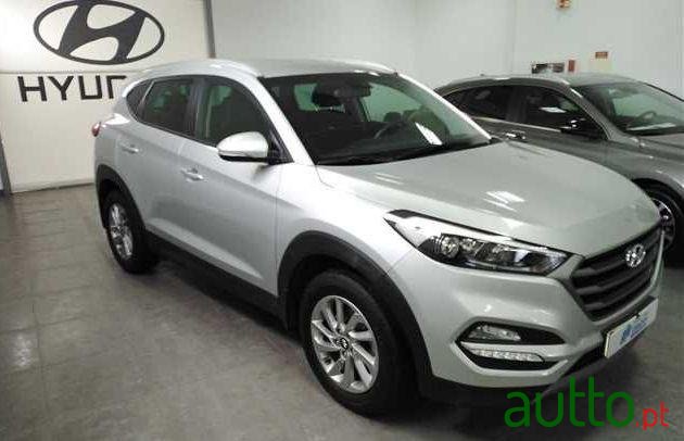 2018' Hyundai Tucson 1.7 Crdi Executive photo #2