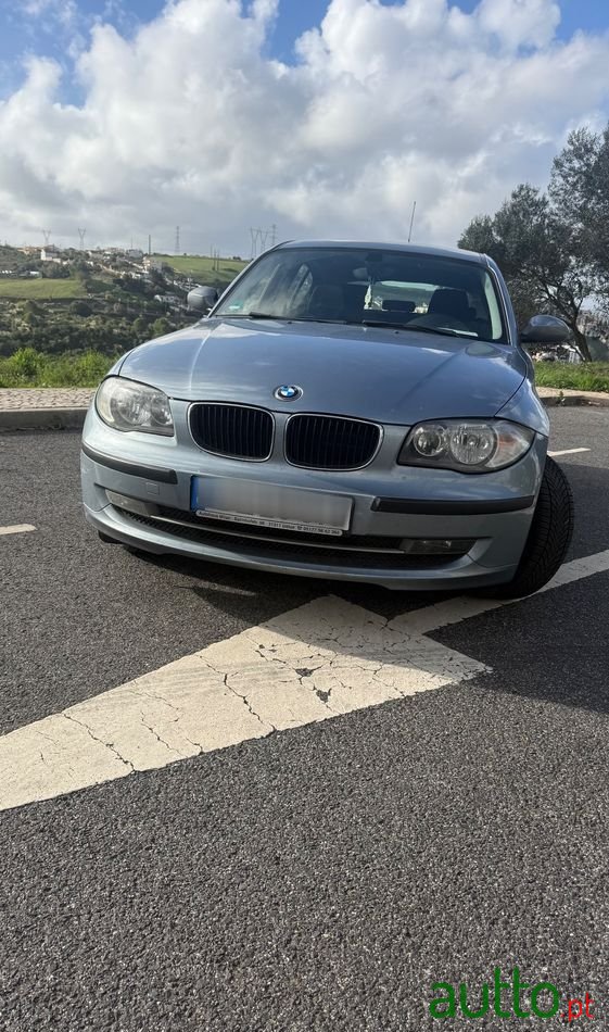 2007' BMW Série 1 I Aut. photo #2
