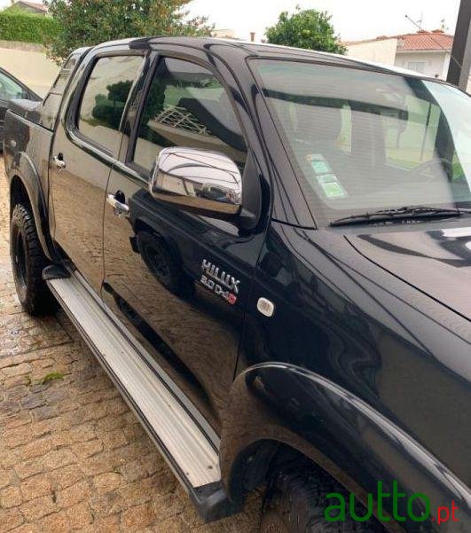 2008' Toyota Hilux photo #1