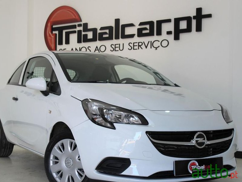 2015' Opel Corsa photo #5