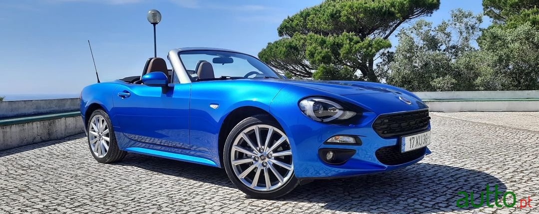 2019' Fiat 124 Spider photo #5