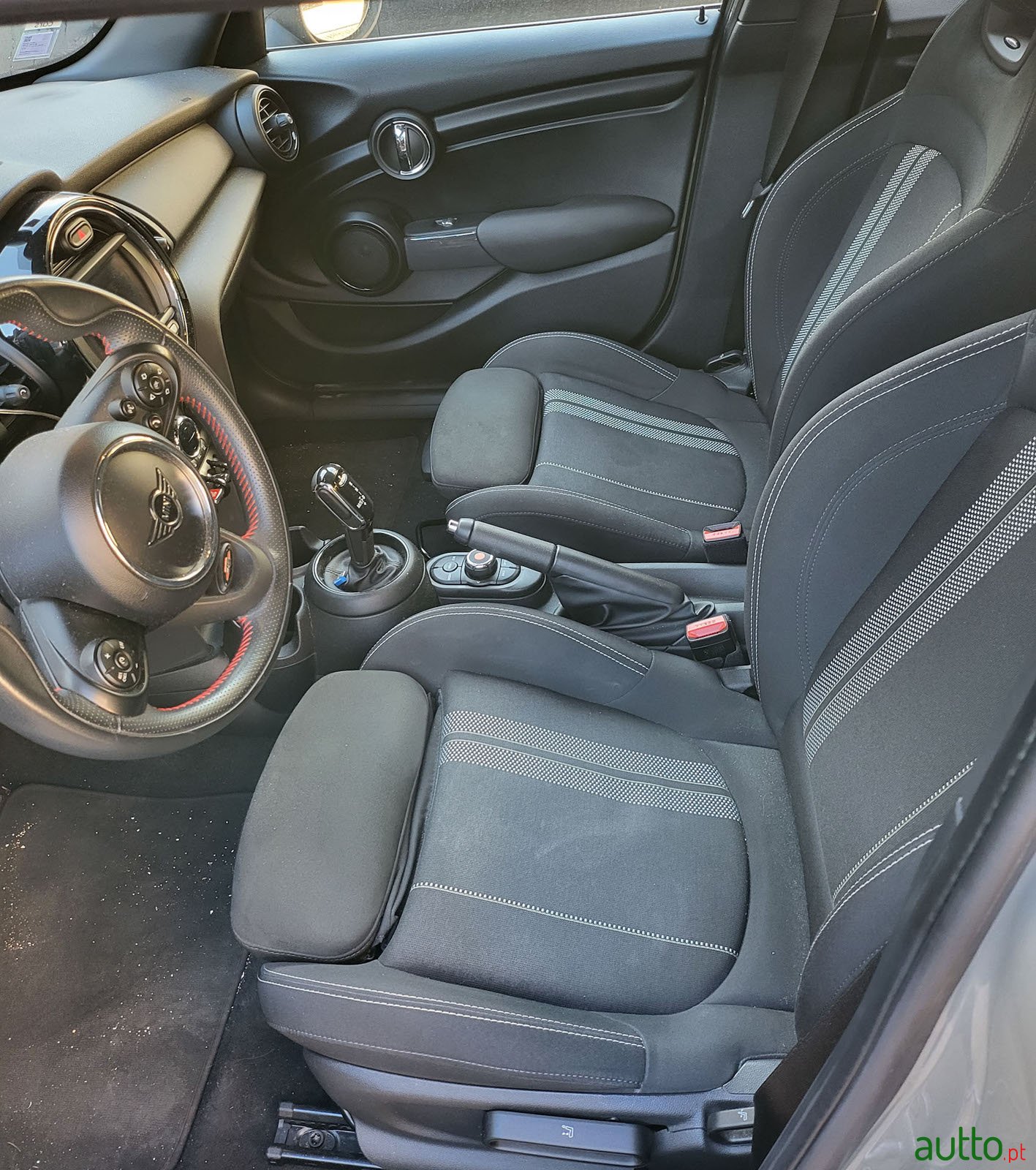 2019' MINI One John Cooper Works Kit photo #7