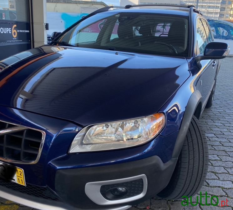 2012' Volvo Xc-70 D3 photo #2