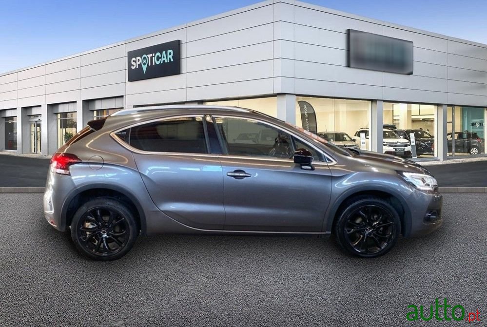 2018' DS Automobiles Ds4 photo #4