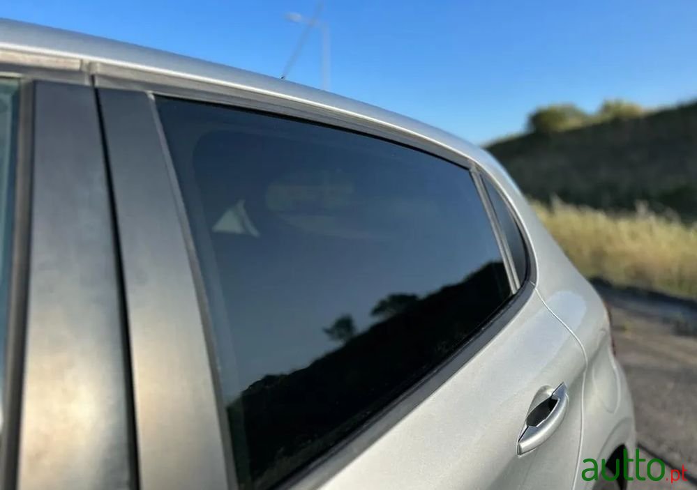 2018' Peugeot 208 photo #4