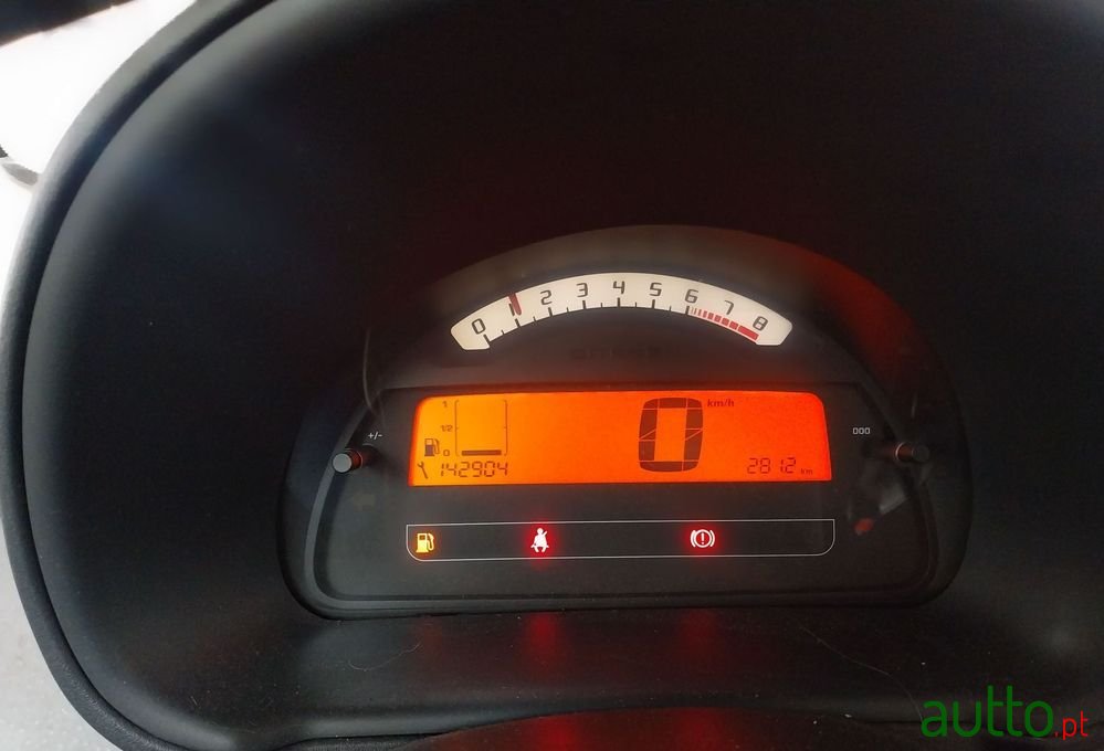 2005' Citroen C3 1.1 Sx Pack photo #6