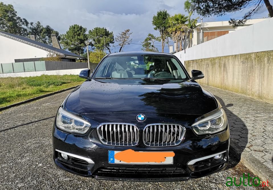 2015' BMW 120 photo #2