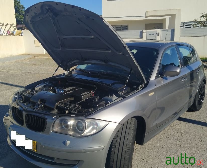 2011' BMW 116 photo #3