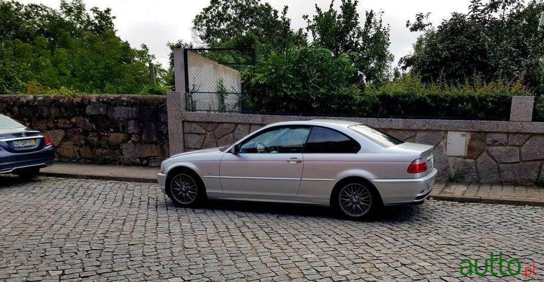 2002' BMW 318 photo #2