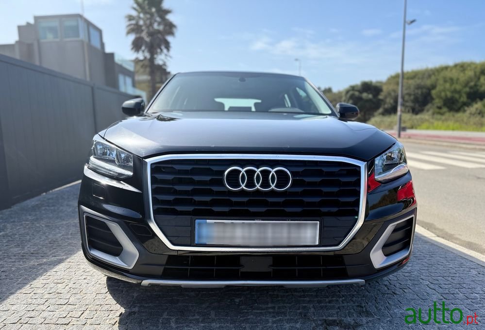2019' Audi Q2 30 Tfsi photo #1