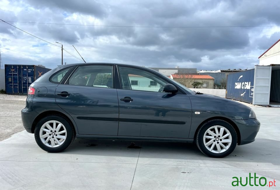 2006' SEAT Ibiza photo #4