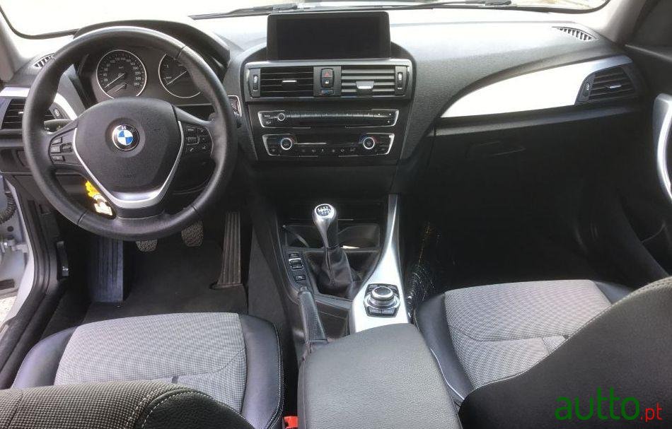 2012' BMW 116 photo #1