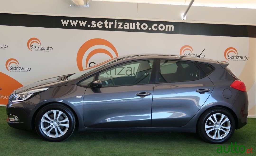 2015' Kia Ceed photo #3
