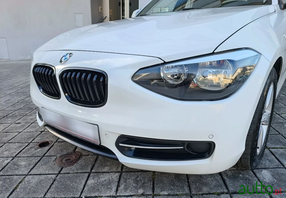 2013' BMW 116 I Sport Line photo #4